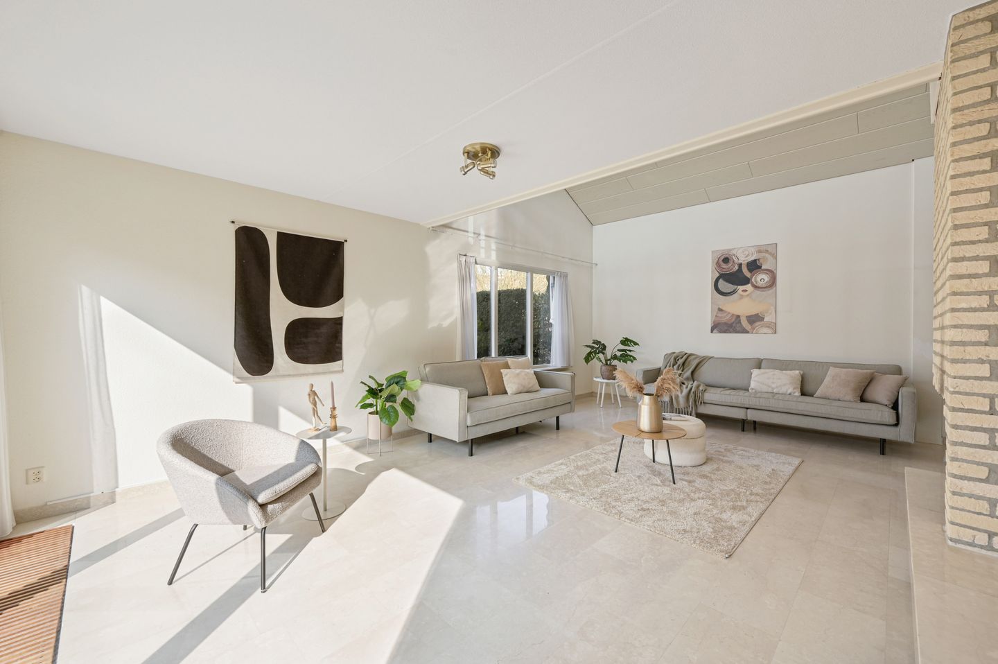 Photo 19 of Reviuslaan 11