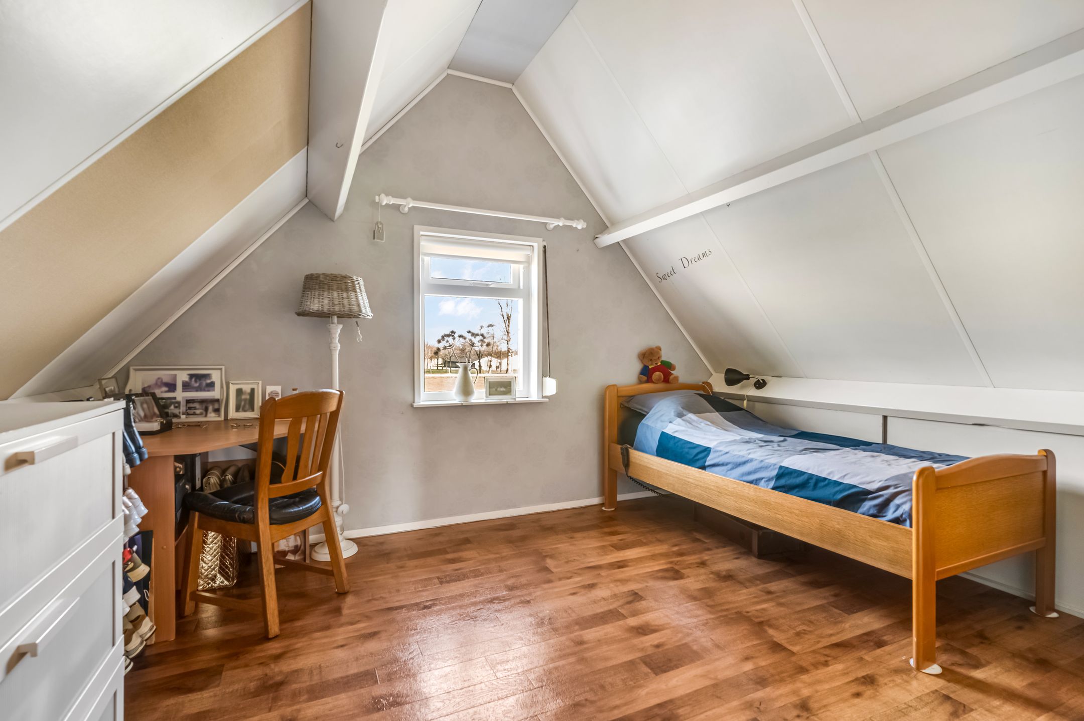 Foto 24 van Barnseweg 132