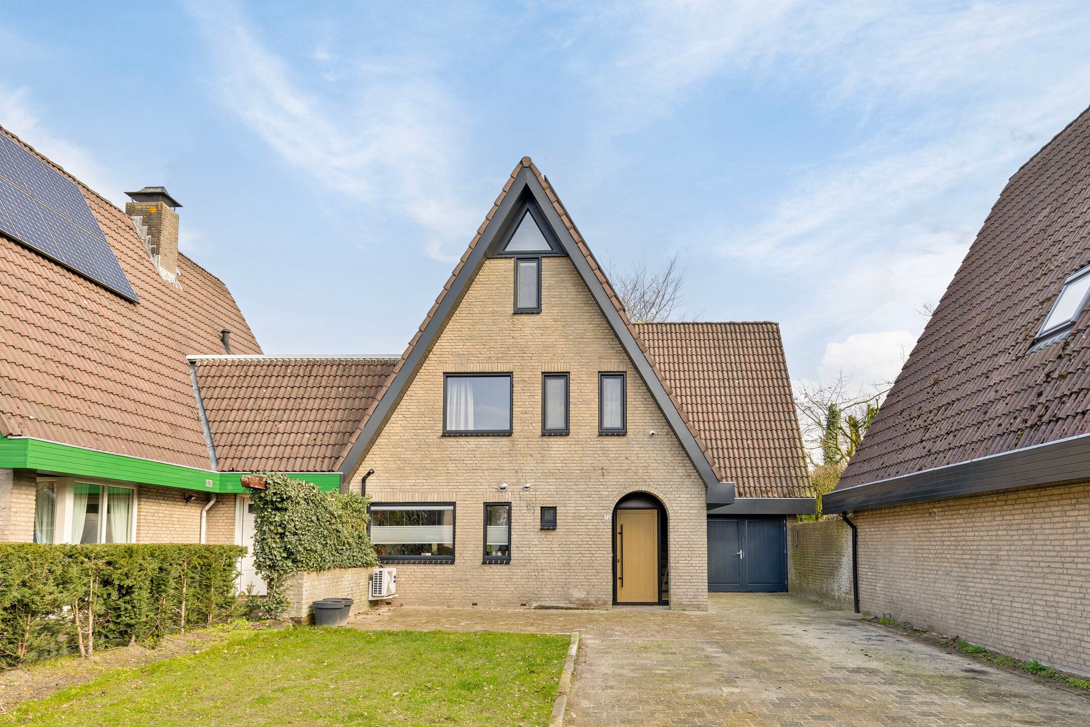 Buying a house in The Netherlands., Andoorn 72