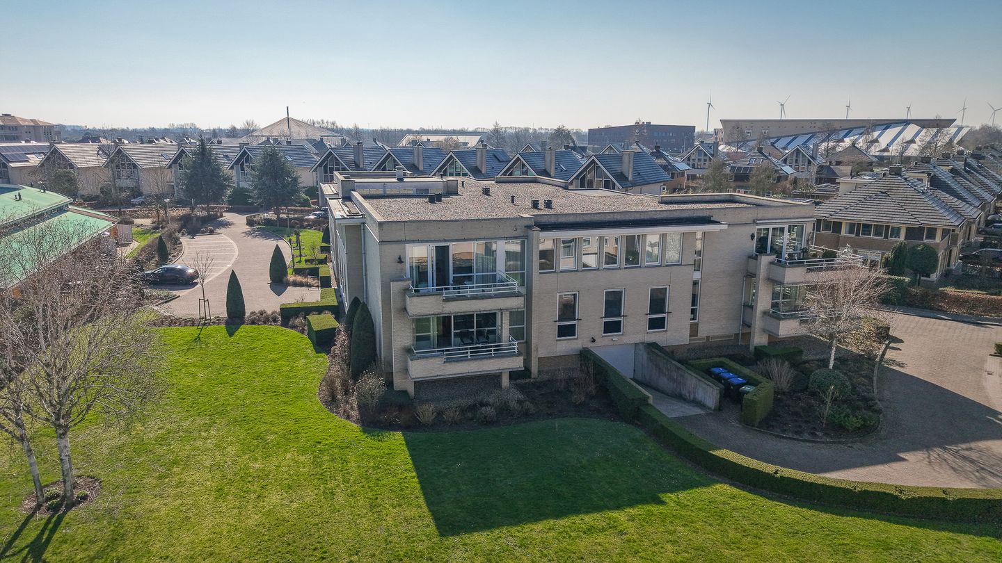 Photo 35 of De Vang 22