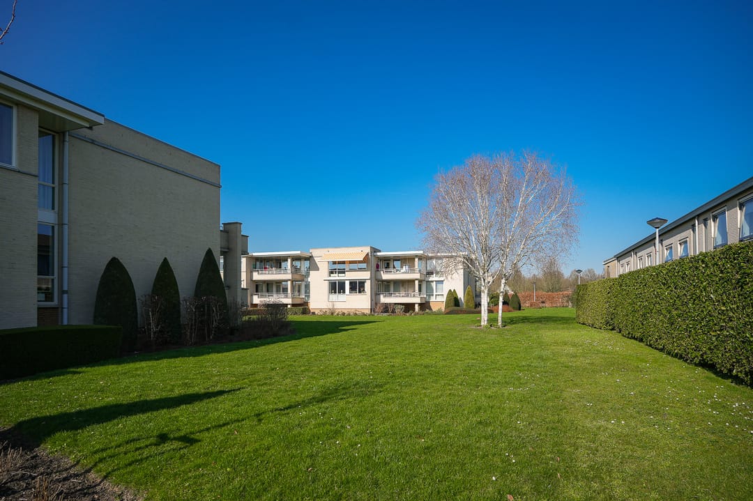 Photo 37 of De Vang 22