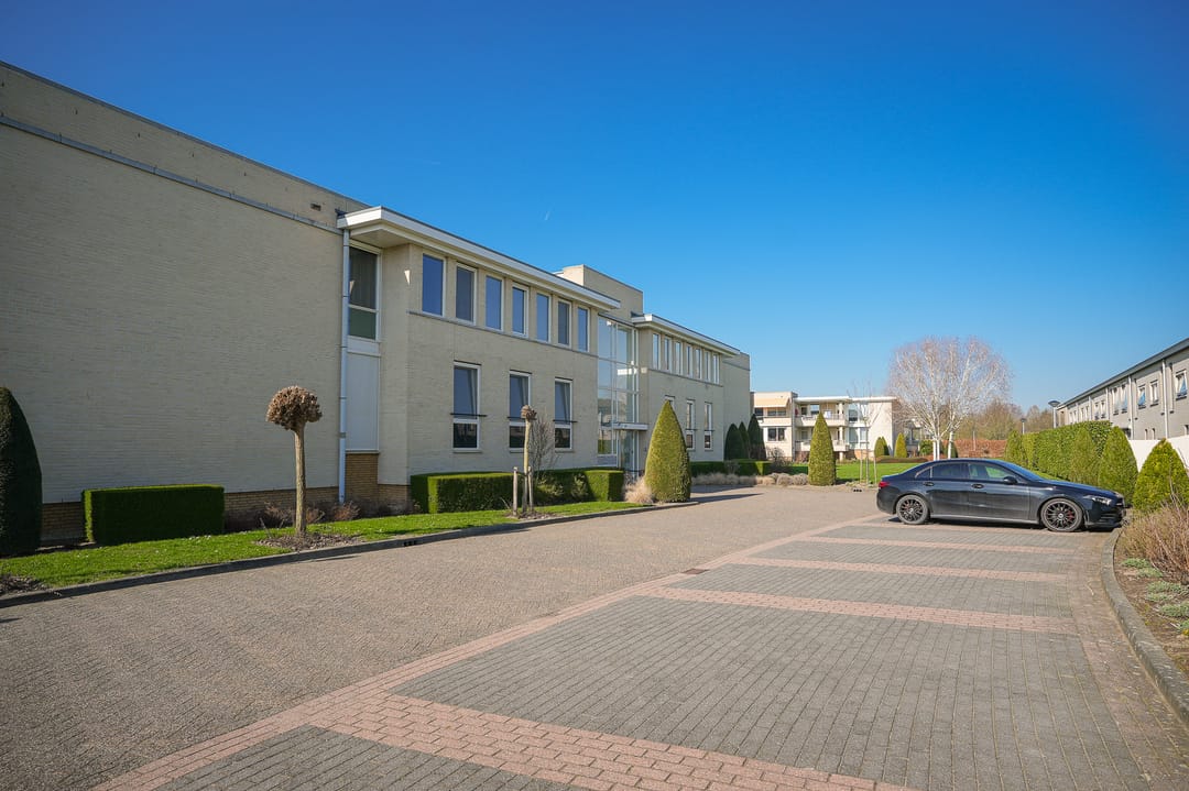 Photo 41 of De Vang 22