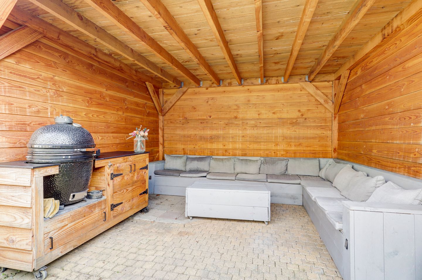 Foto 35 van Karolingersweg 208