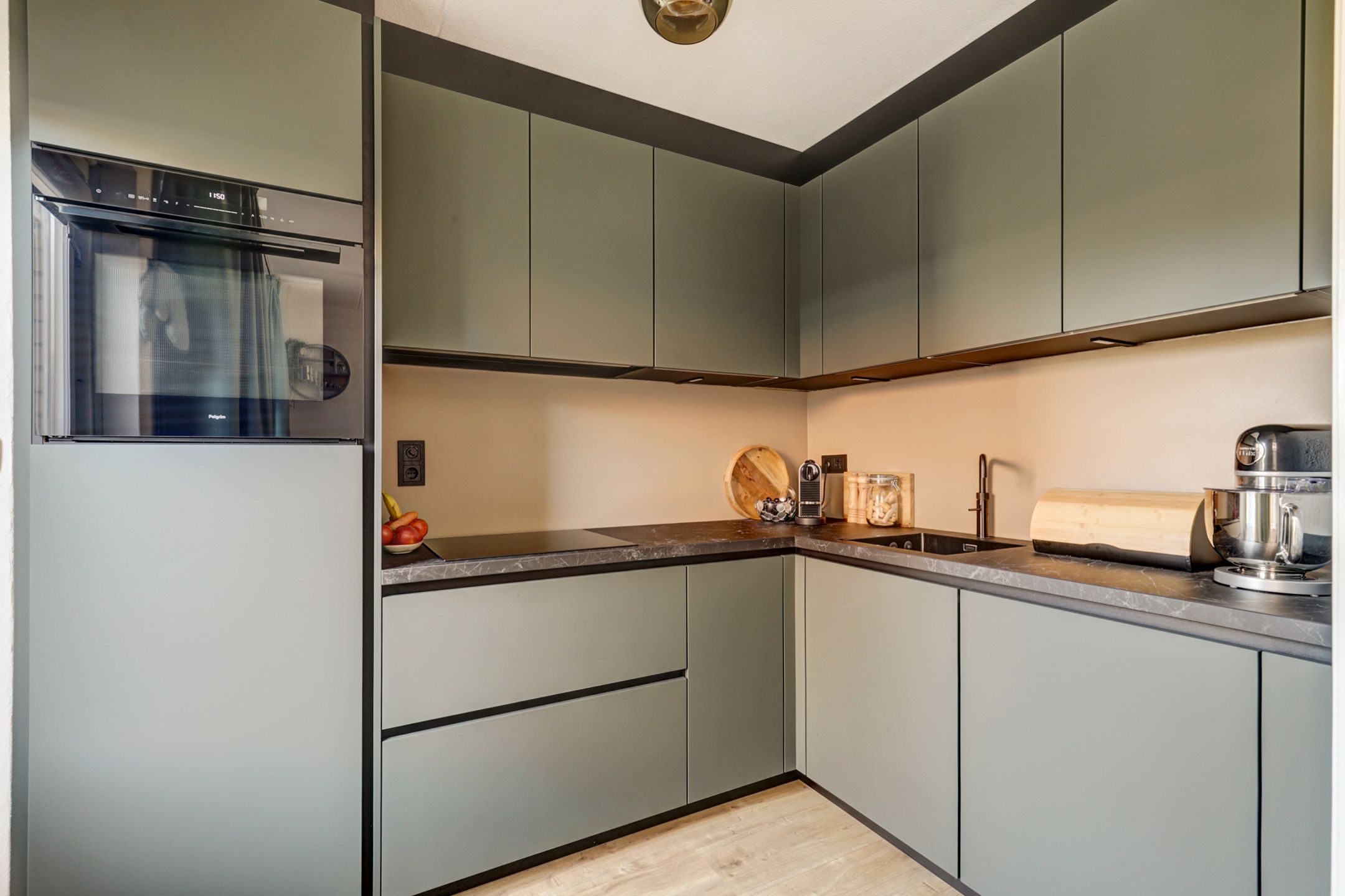 Foto 18 van Adriaen Aertszoonstraat 1