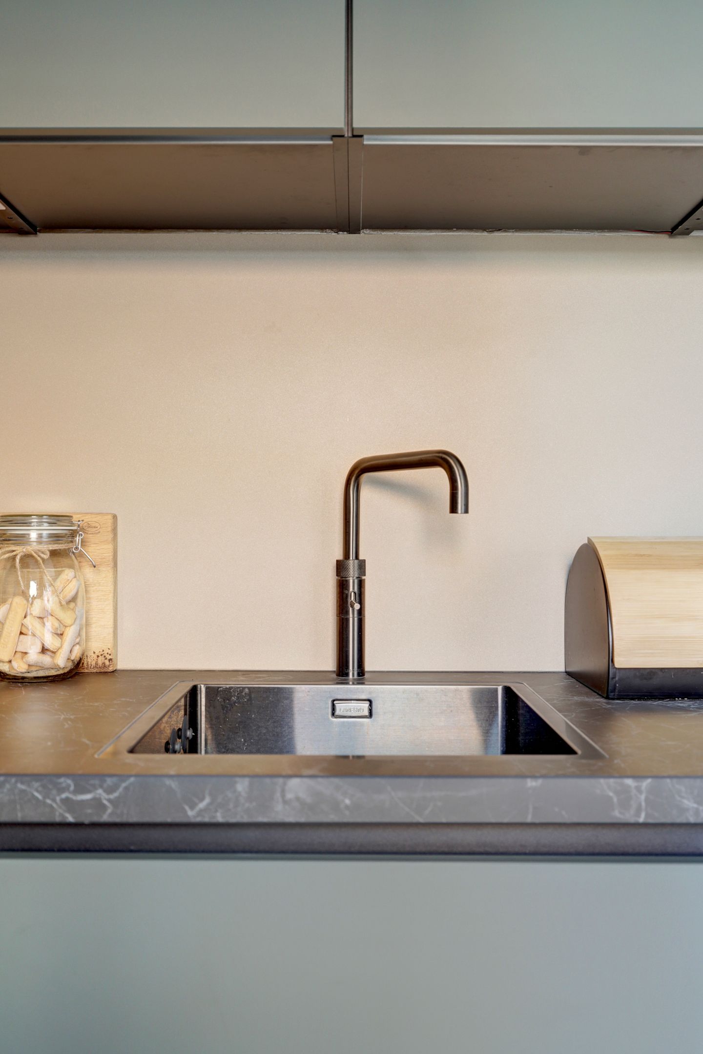 Foto 20 van Adriaen Aertszoonstraat 1