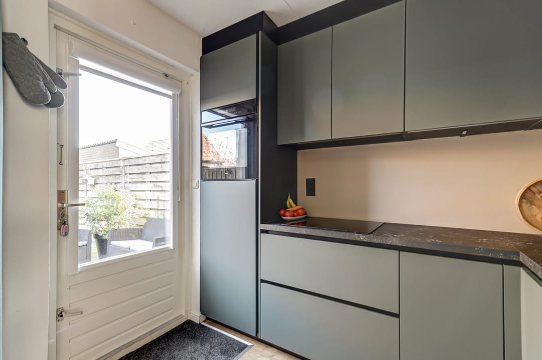 Foto 22 van Adriaen Aertszoonstraat 1