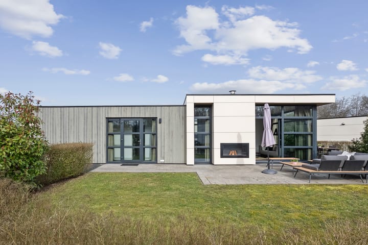 Photo 3 of Buitenhuizerweg 2