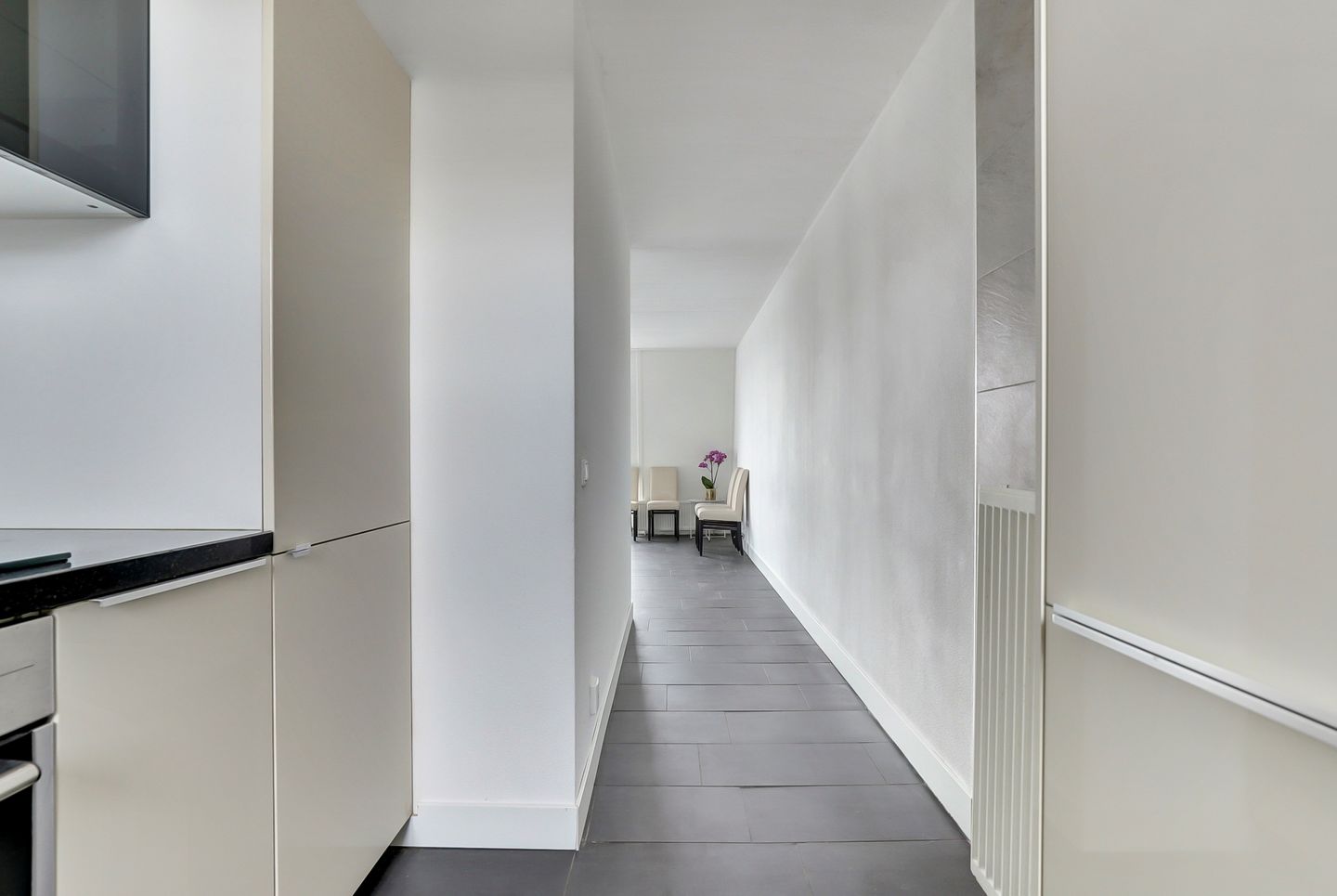 Spacious and well-maintained 3-level apartment with terrace in Schildersbuurt-West — 17