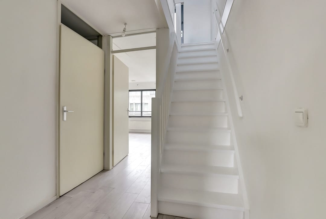 Spacious and well-maintained 3-level apartment with terrace in Schildersbuurt-West — 19