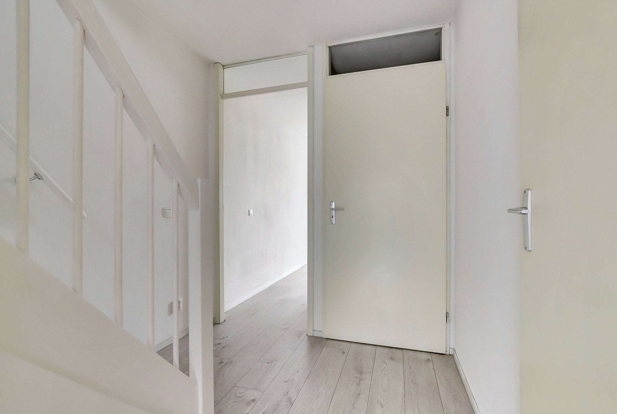 Spacious and well-maintained 3-level apartment with terrace in Schildersbuurt-West — 20