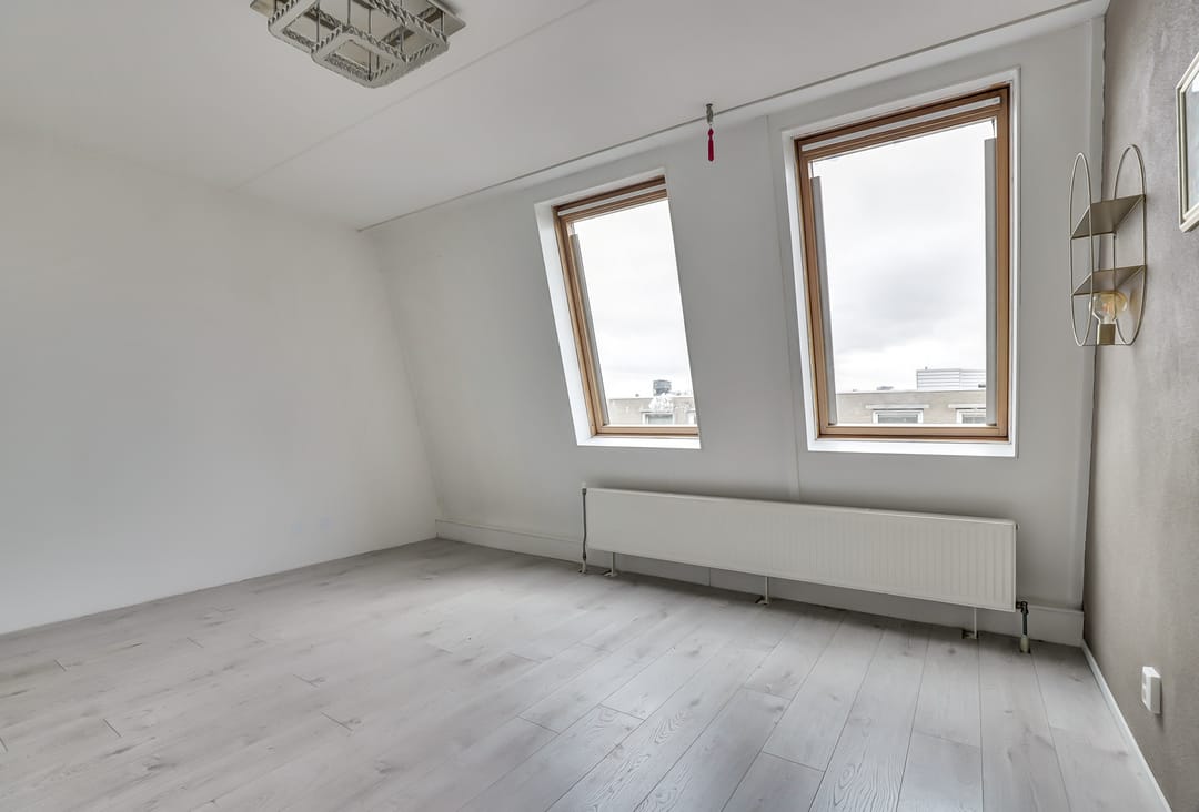 Spacious and well-maintained 3-level apartment with terrace in Schildersbuurt-West — 27