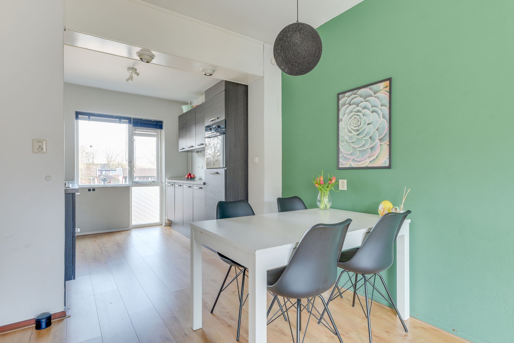 Photo 12 of Zadelmakerstraat 4