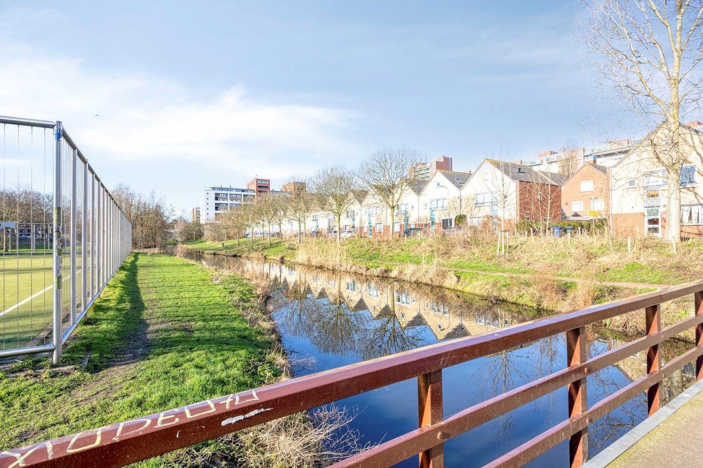 Foto 29 van Van den Berghstraat 21