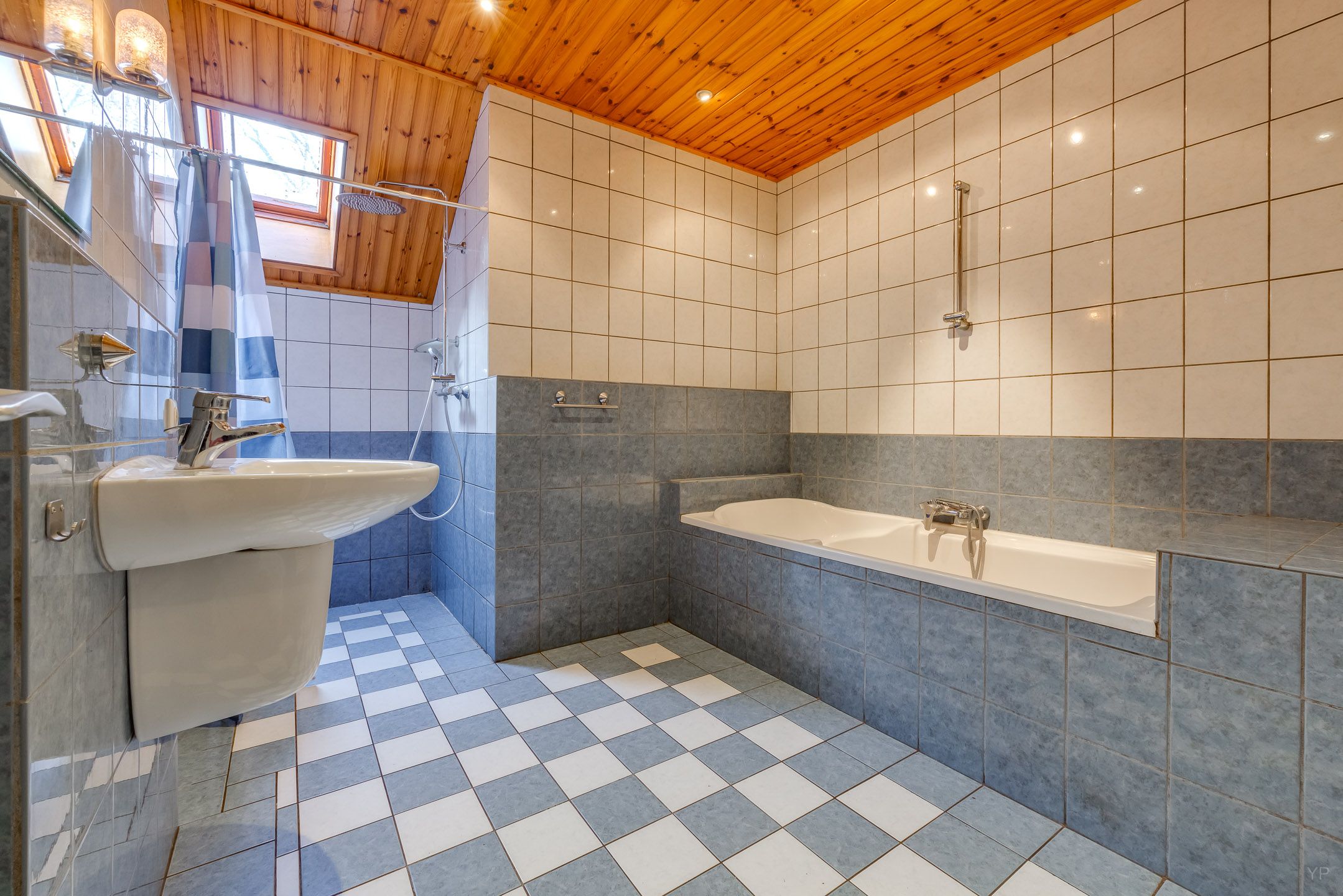 Foto 27 van De Bruilweg 8