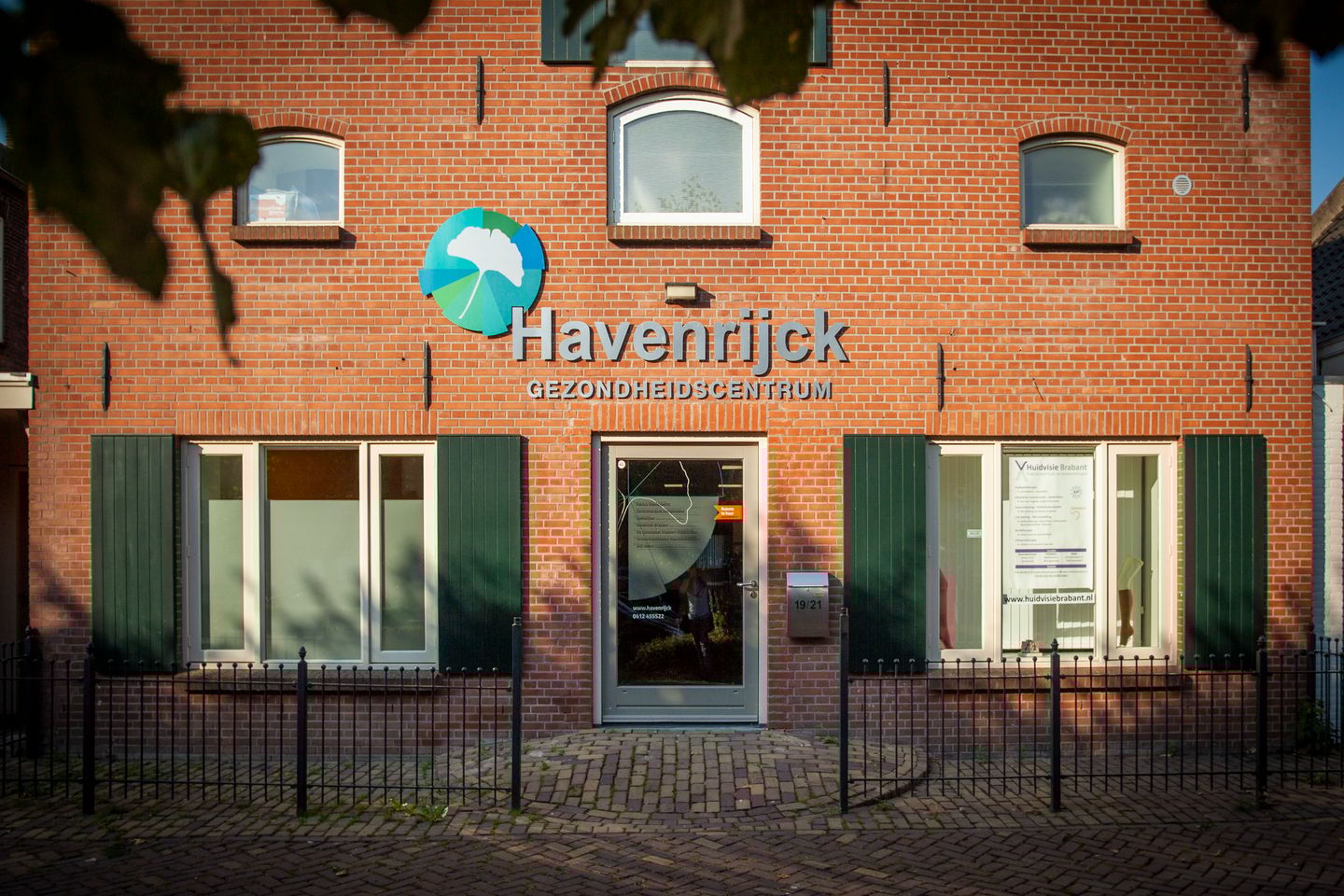 Bekijk foto 1 van Haven 19