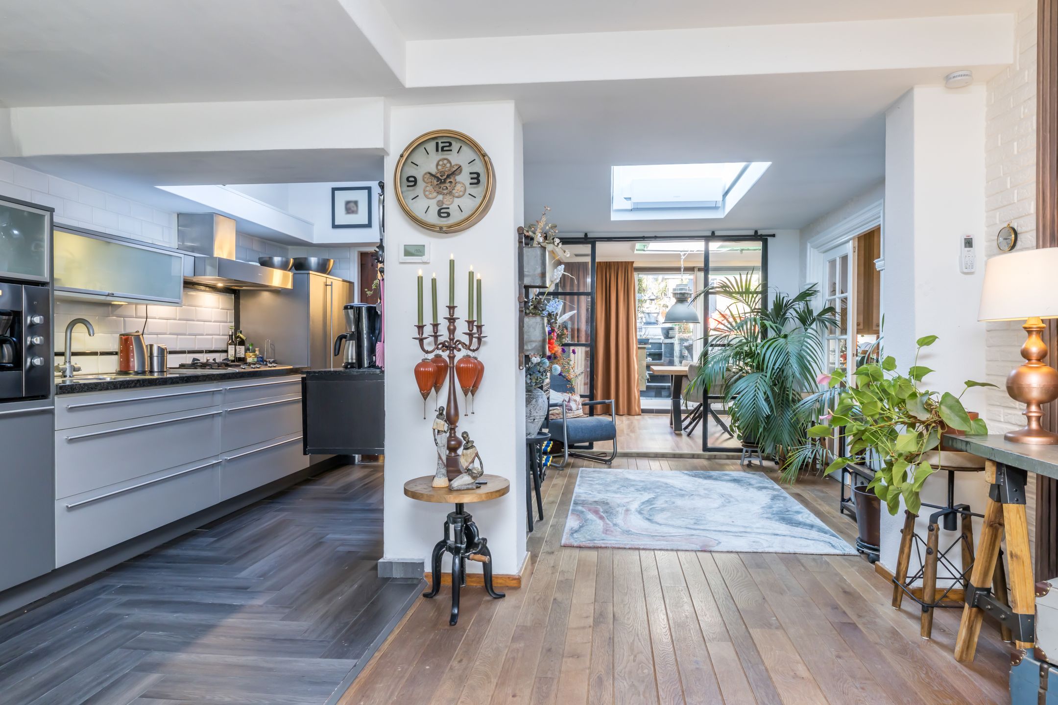 Photo 12 of Torenstraat 27