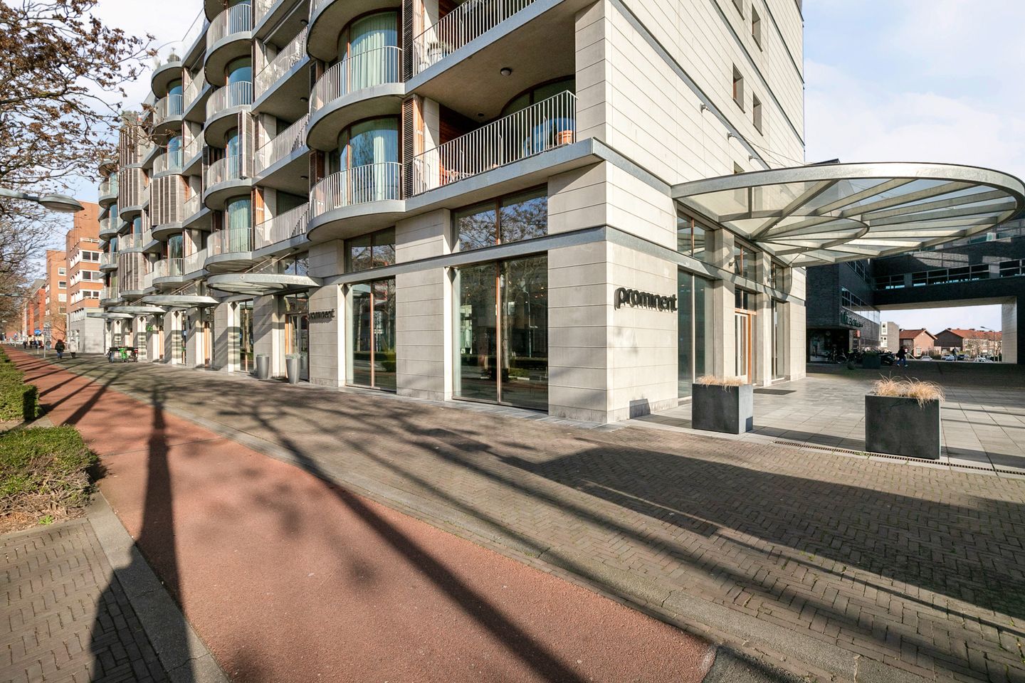 Bekijk foto 4 van Avenue Ceramique 189