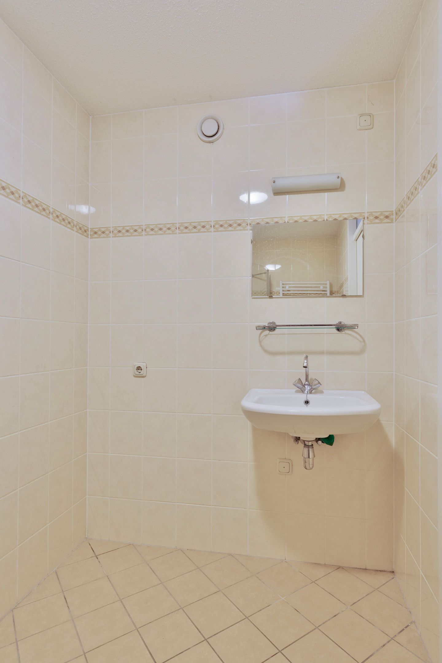 Foto 25 van Dirigentenlaan 9-B