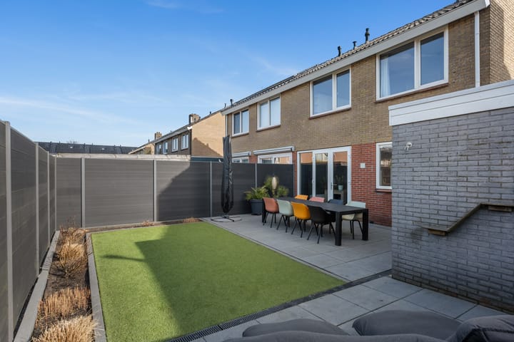 Foto 5 van Oostlaan 36