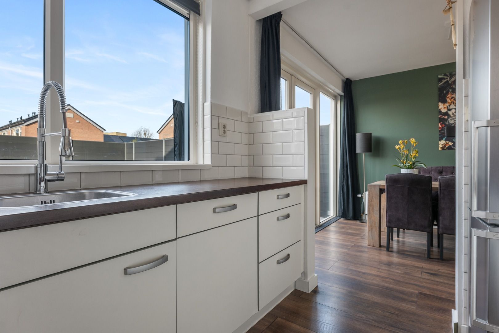 Photo 15 of Oostlaan 36