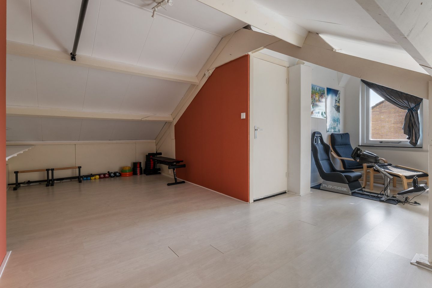 Photo 29 of Oostlaan 36