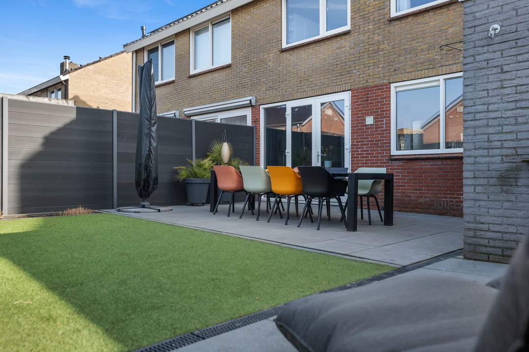 Photo 37 of Oostlaan 36