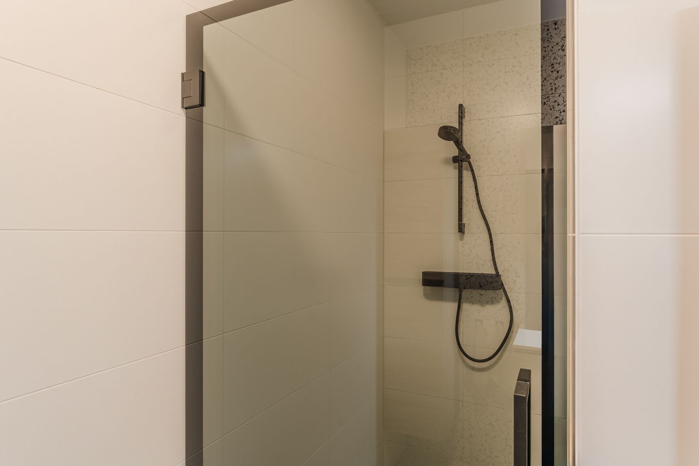 Photo 35 of Burgemeester Augustijnstraat 170