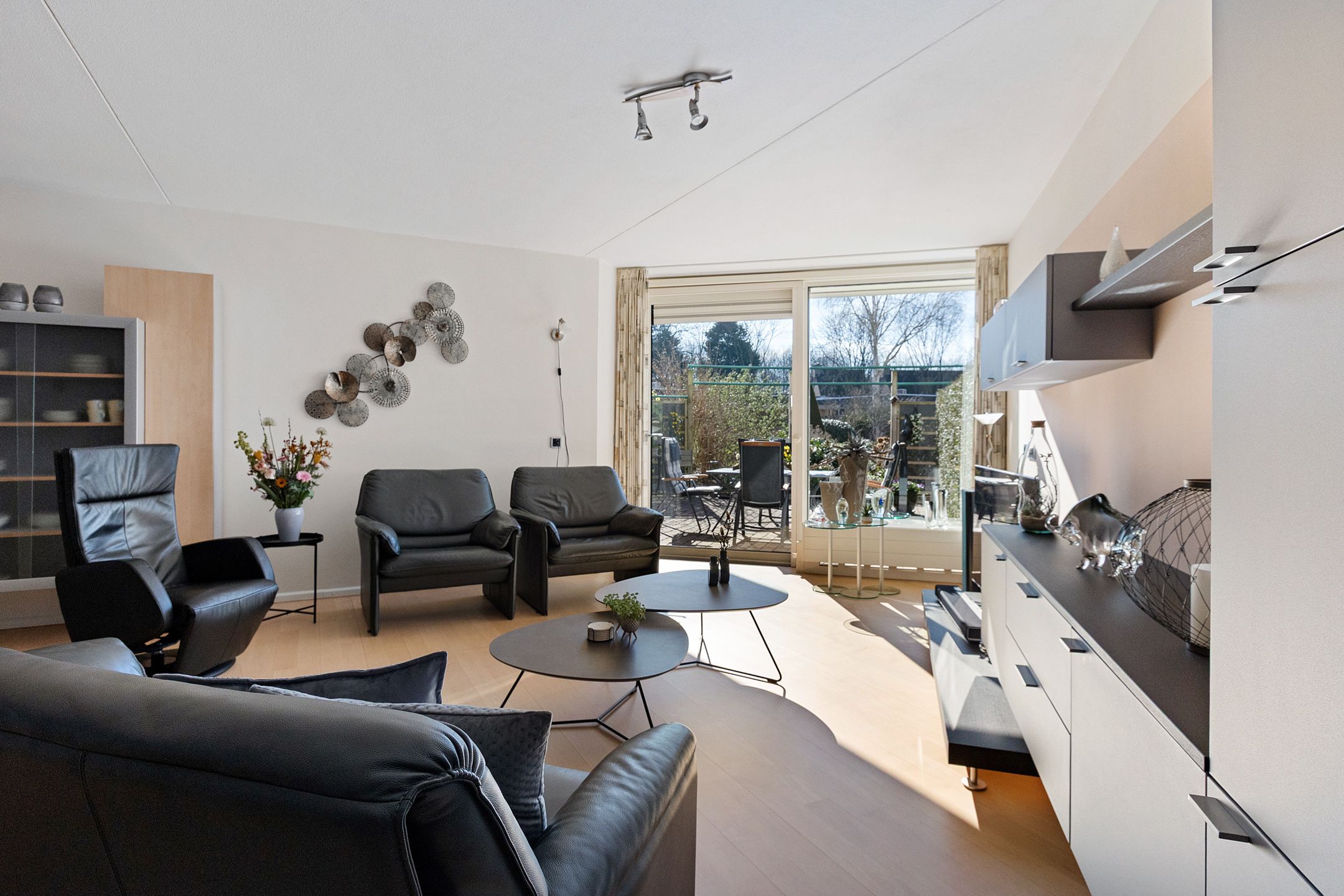 Photo 9 of Jeneverbes 29