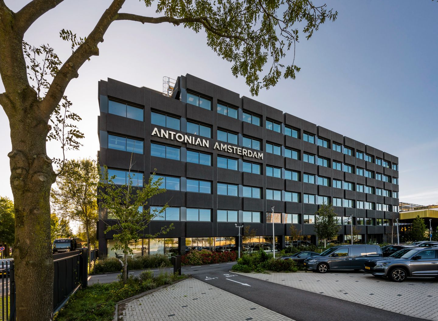 Bekijk foto 1 van Spaklerweg 50