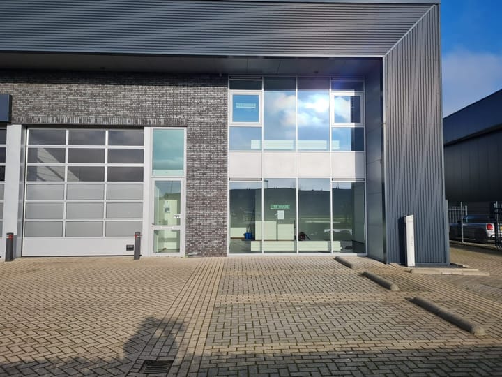 Koperhoek 122, Rhoon