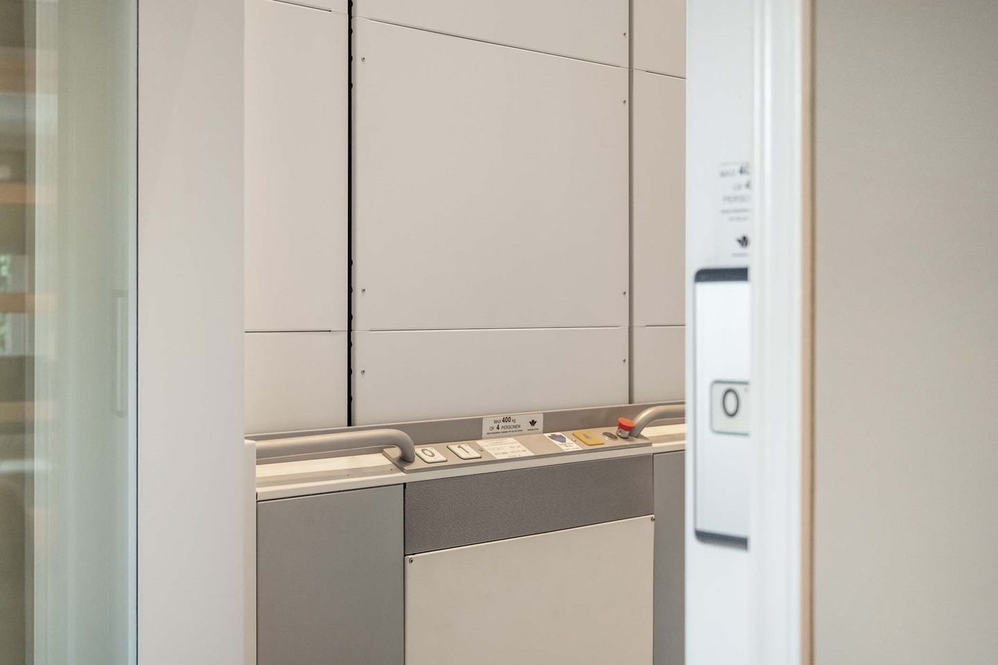 Foto 44 van Vrijenburglaan 12