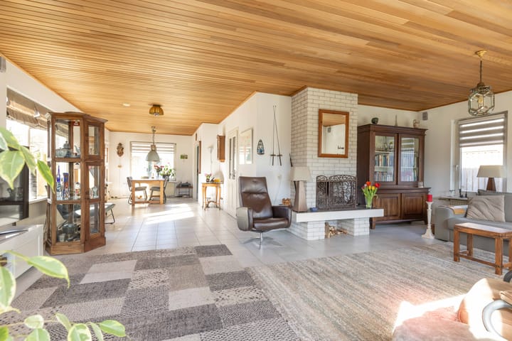 Foto 3 van Dotterbloem 29