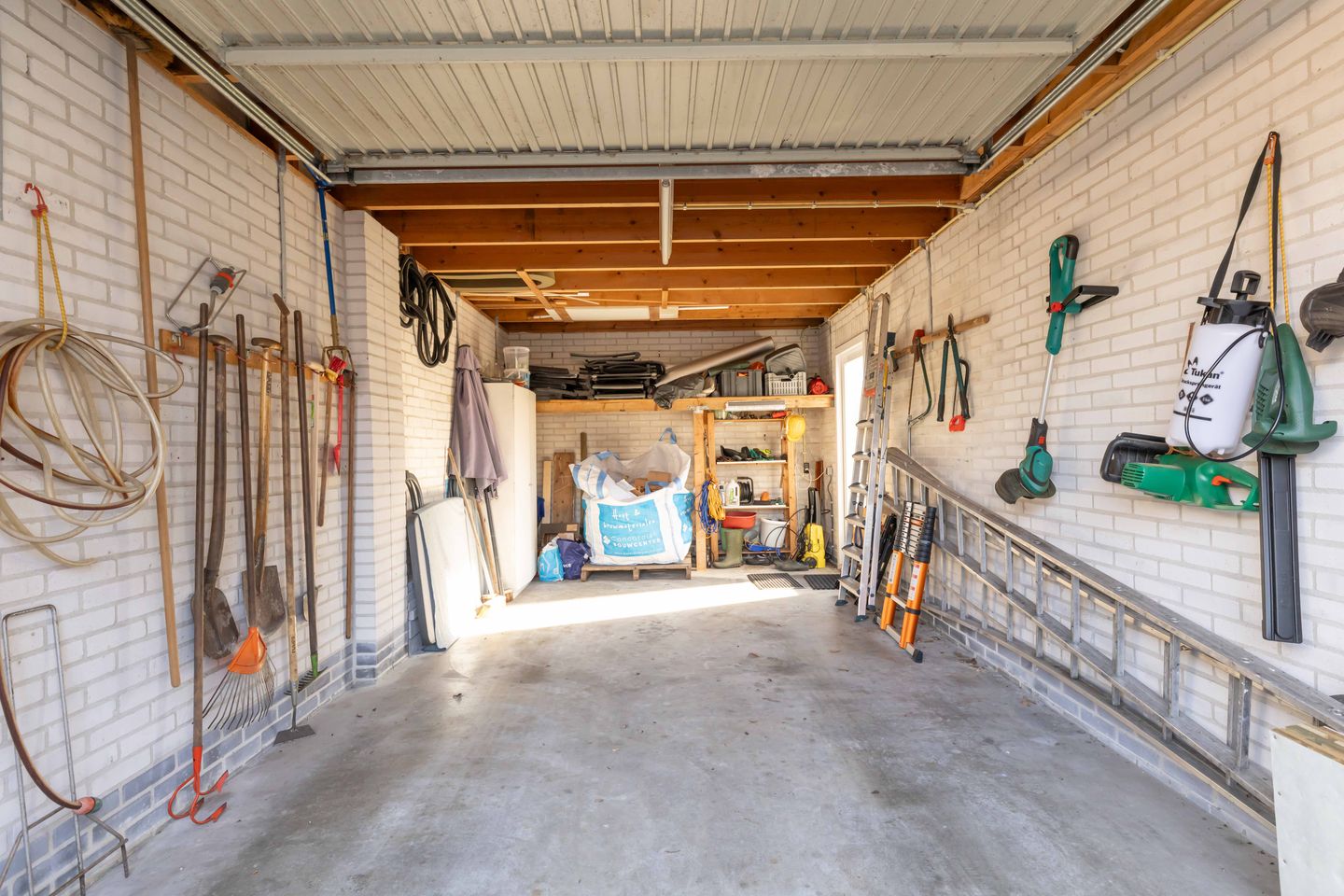 Foto 40 van Dotterbloem 29