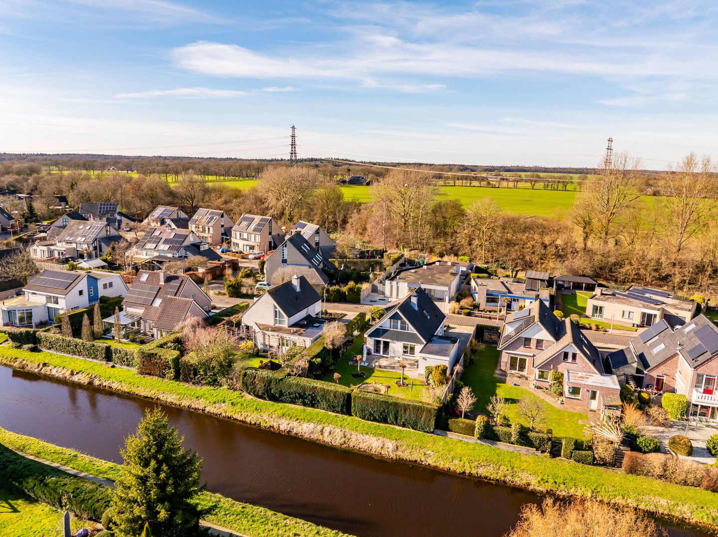 Foto 55 van Dotterbloem 29