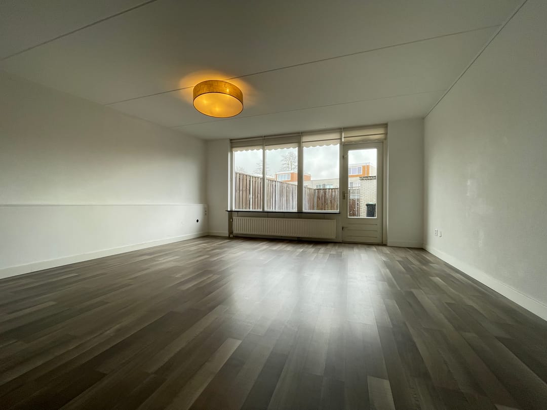 Foto 2 van Mahonie 261