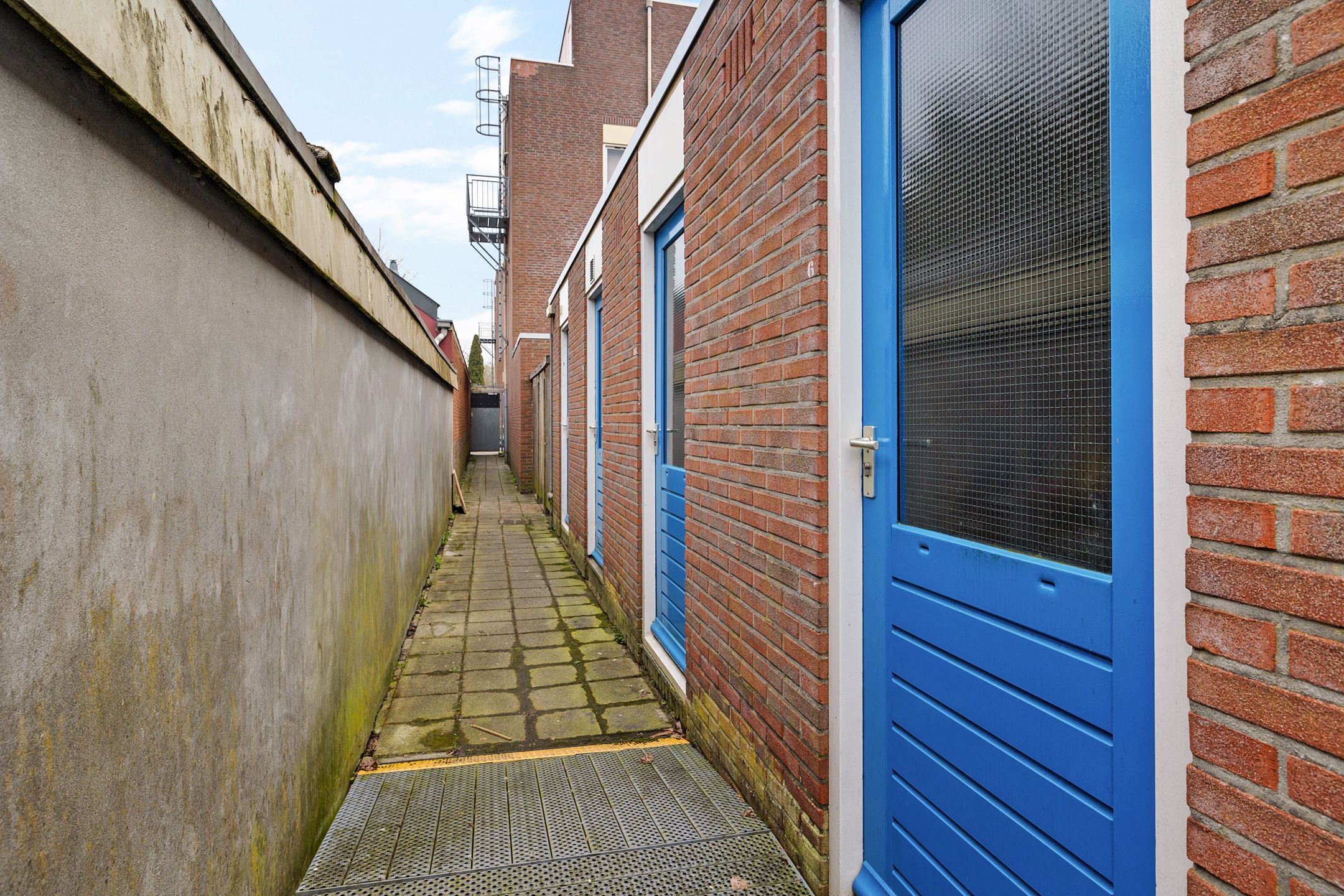 Photo 33 of Almastraat 6