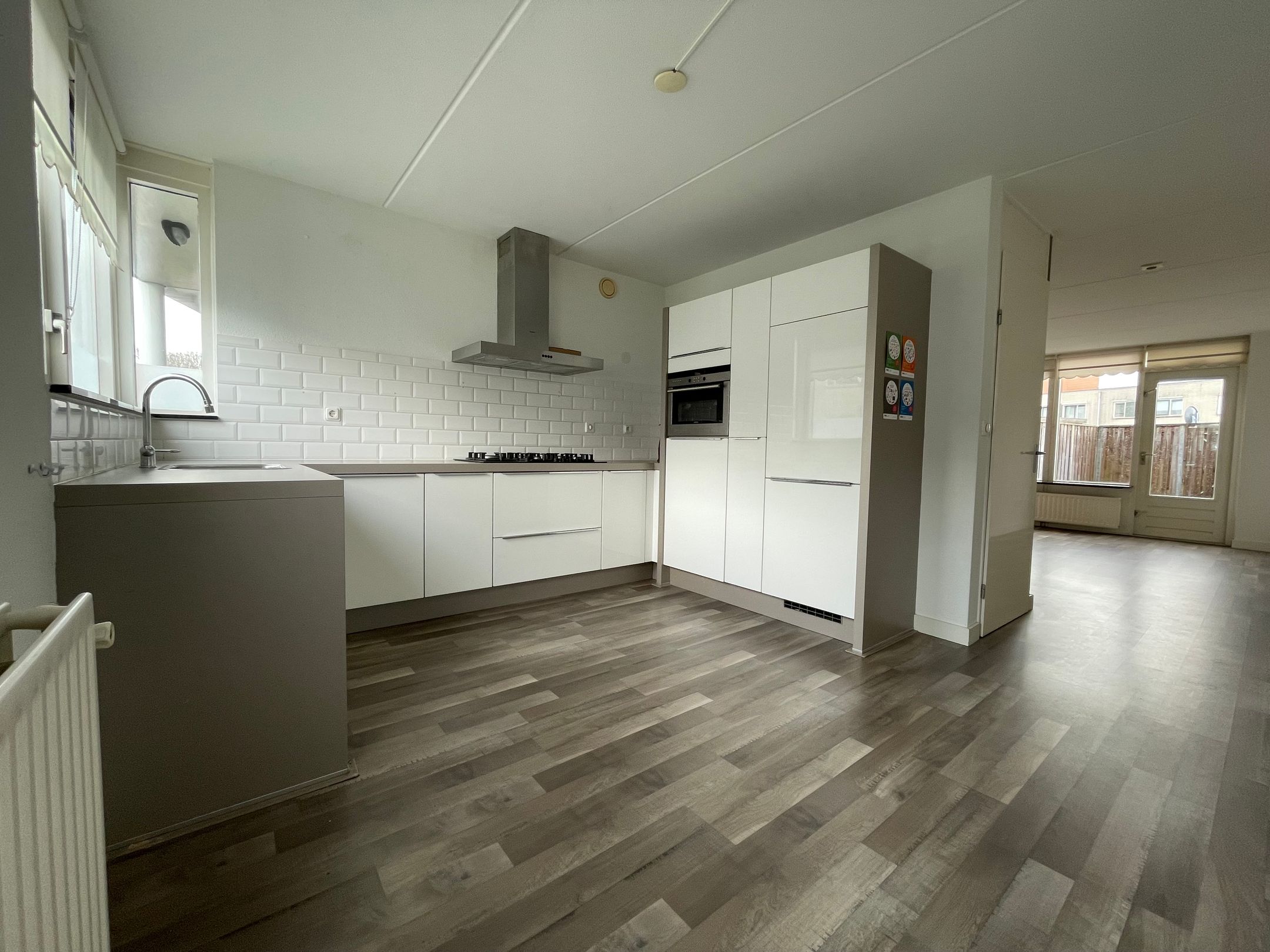 Foto 3 van Mahonie 261