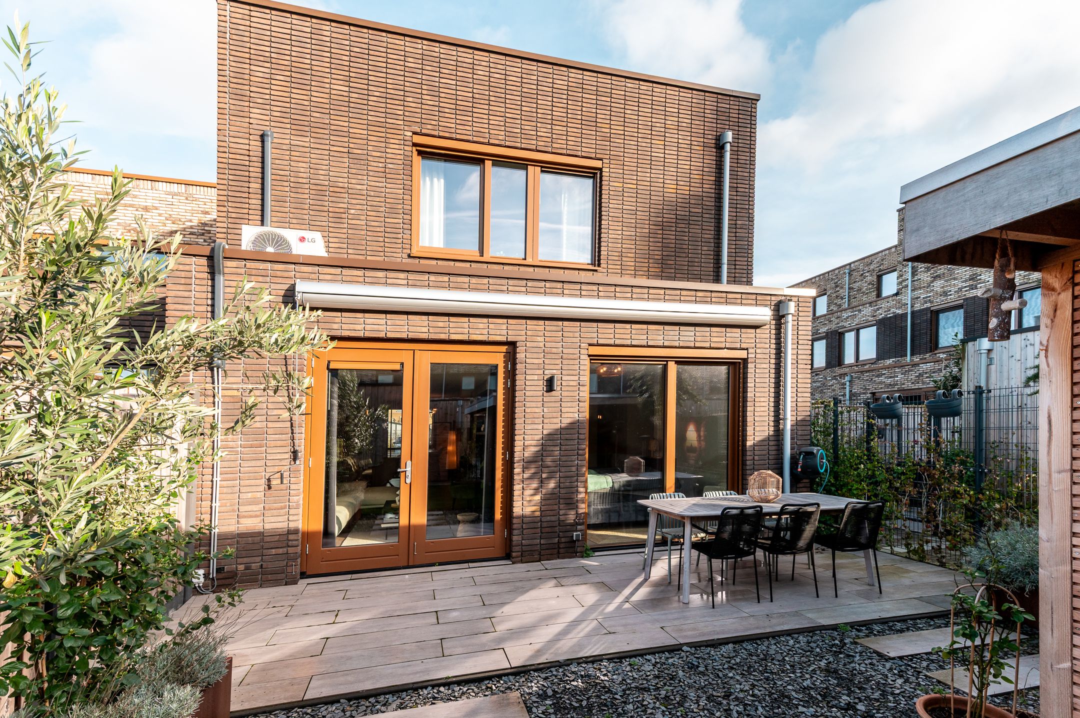 Foto 6 van Waterbies 86