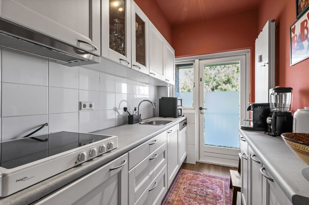 Foto 13 van Loosdrechtseweg 149