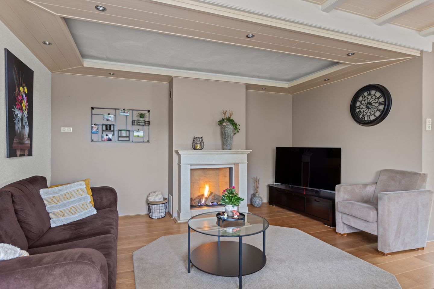 Photo 10 of Vellengastraat 2