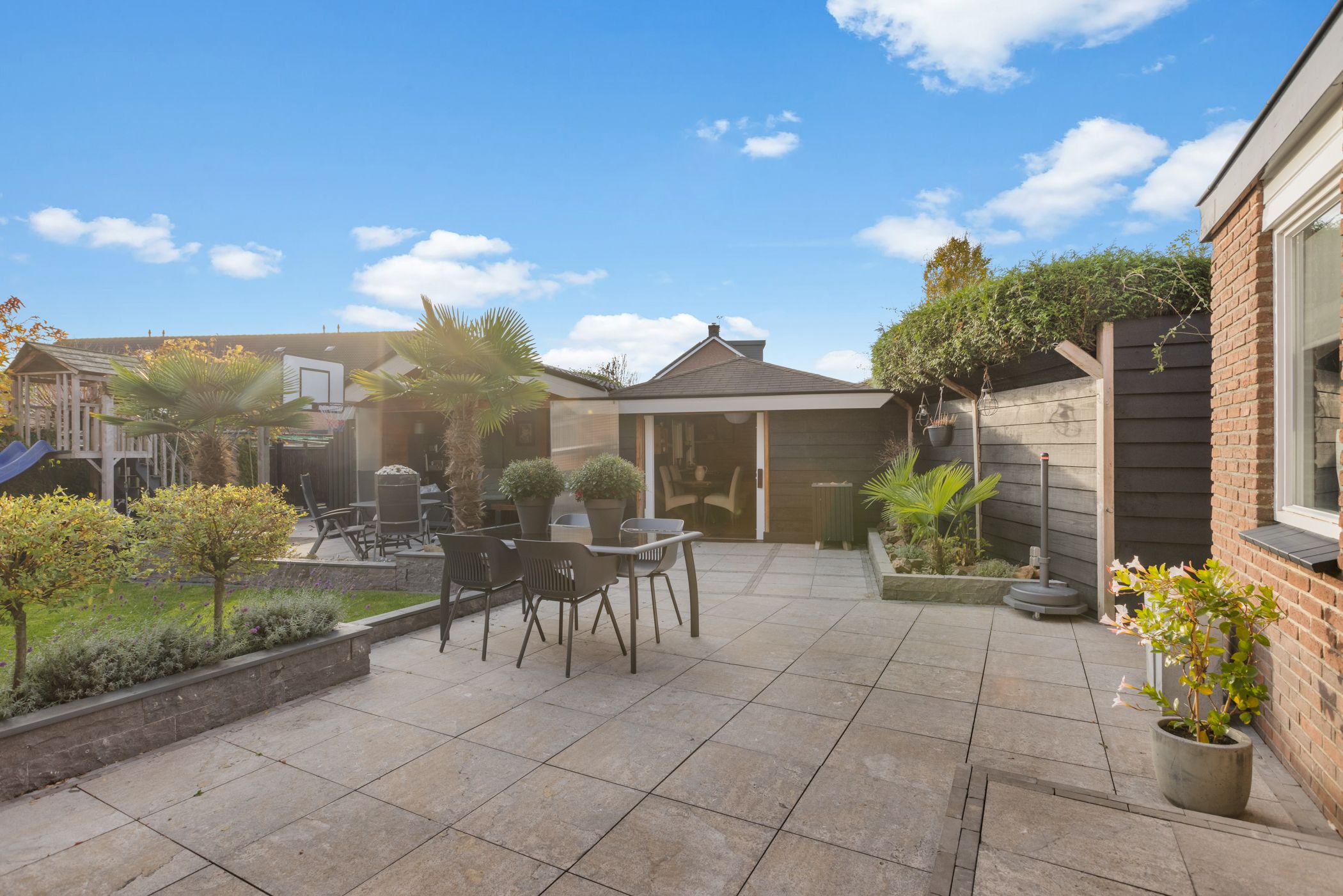 Photo 42 of Vellengastraat 2