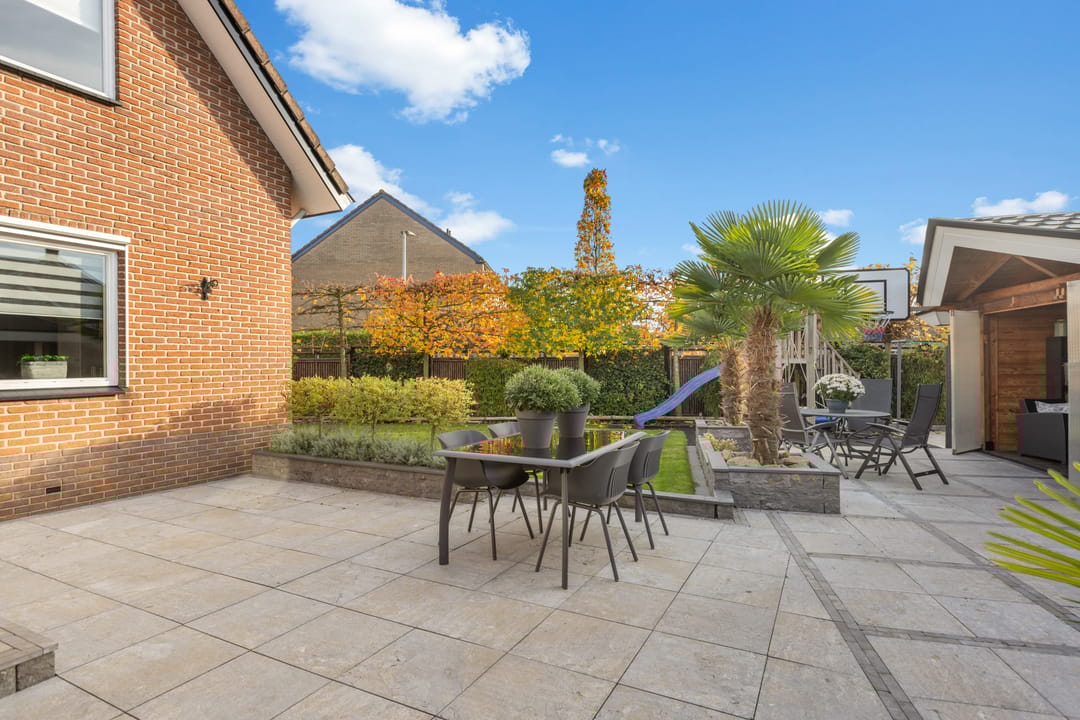 Photo 52 of Vellengastraat 2