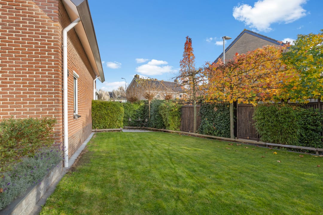 Photo 53 of Vellengastraat 2