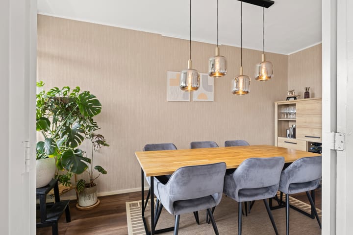 Photo 2 of Lijsterstraat 60