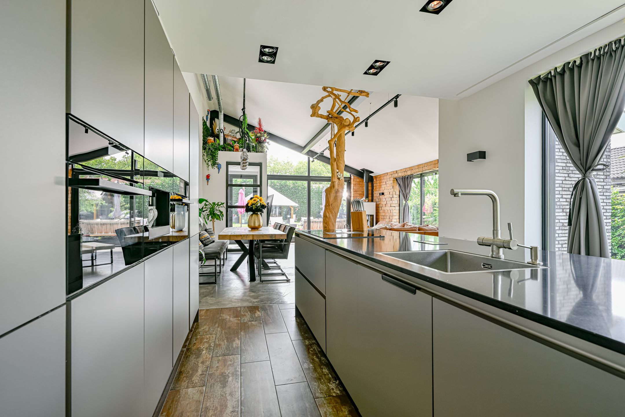 Photo 9 of Middenweg 262