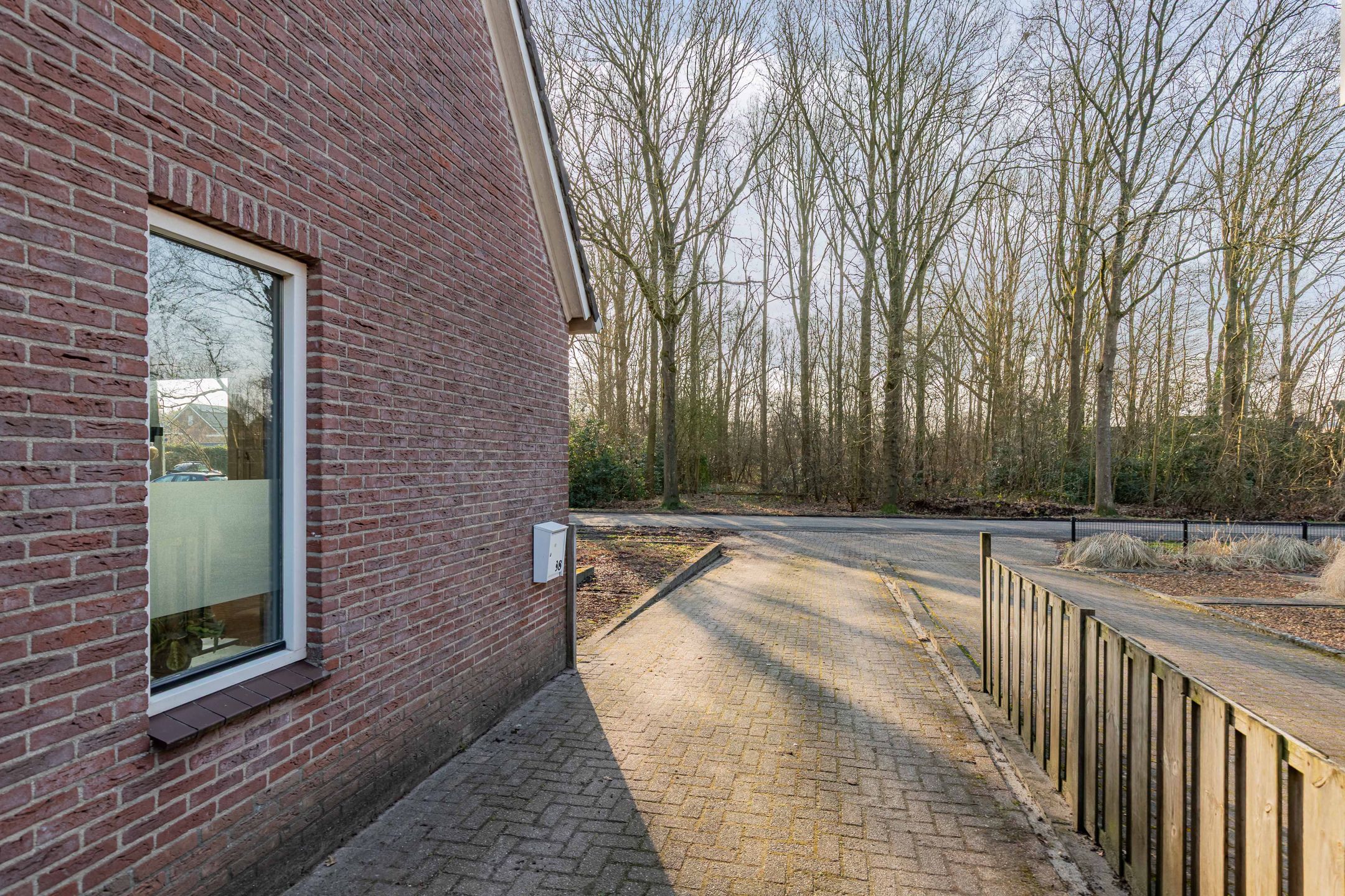 Atmospheric Semi-Detached House with Forest Backyard — 36