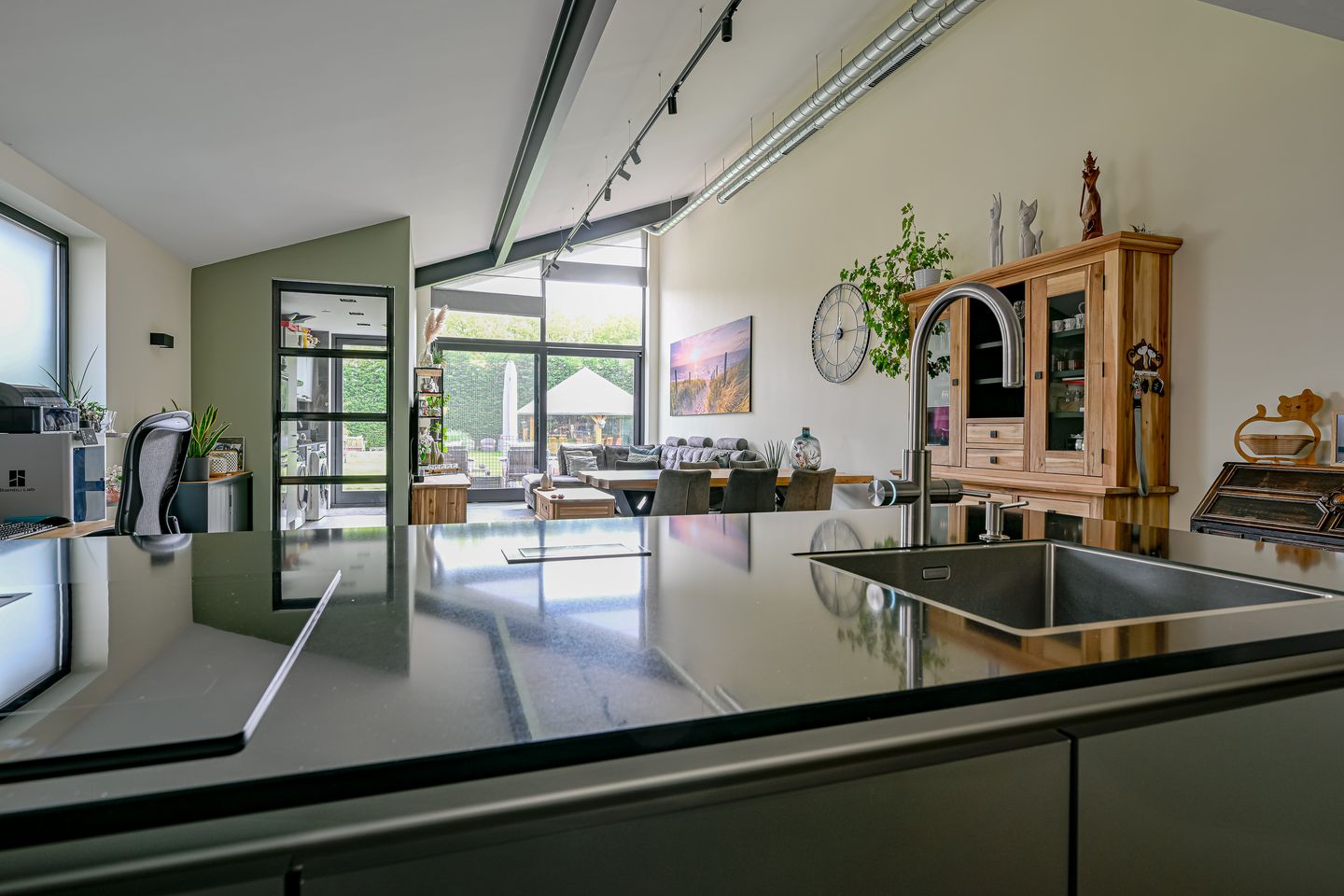 Photo 35 of Middenweg 262