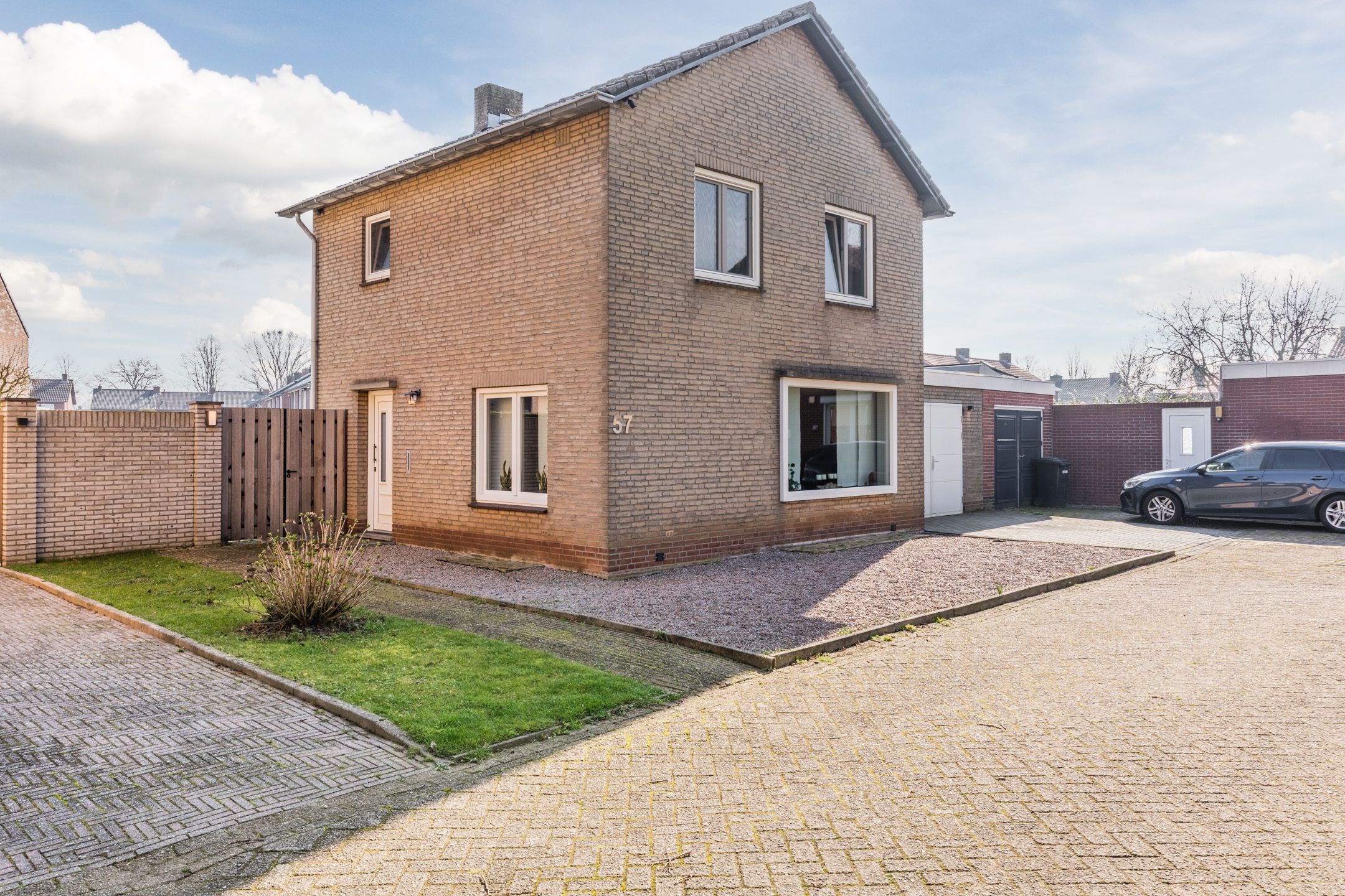 Buying a house in The Netherlands., Maasstraat 57