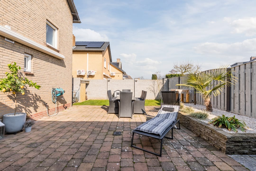 Foto 23 van Maasstraat 57