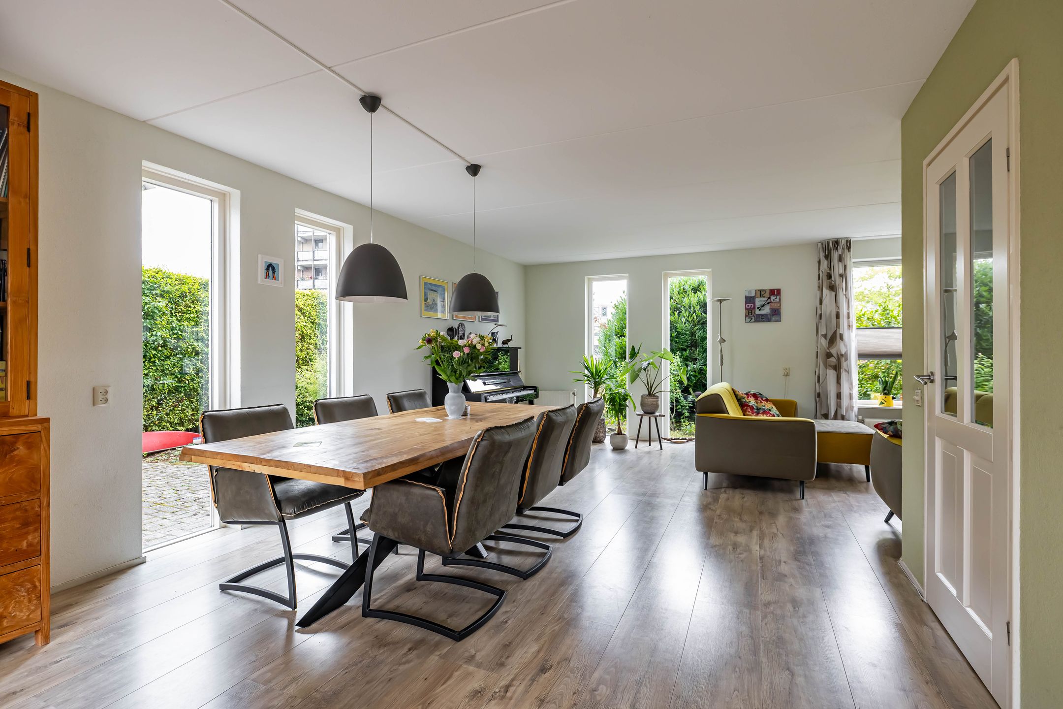 Foto 12 van Fuutmesschen 14